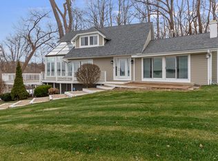 N9194 E Shore Rd, East Troy, WI 53120