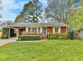 1938 Windham Pl, Charlotte, NC 28205