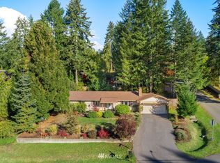 91 E Shore Dr, Grapeview, WA 98546