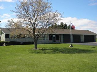 W8195 Glen Rd, Glenbeulah, WI 53023