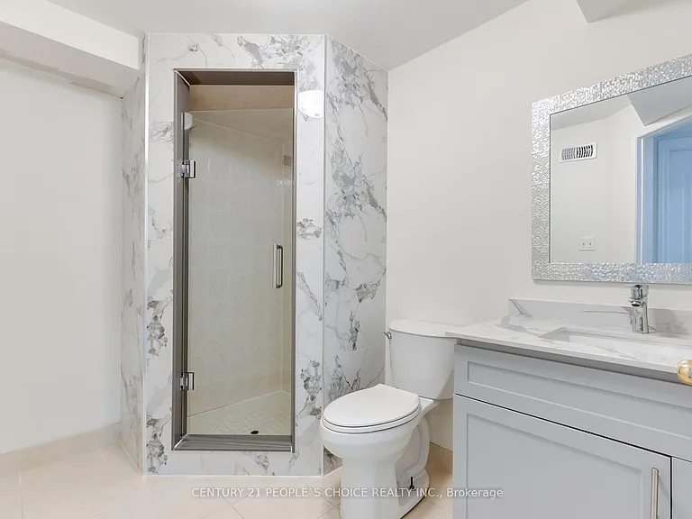 5358 Bellows Ave #BASEMENT — Photo 13