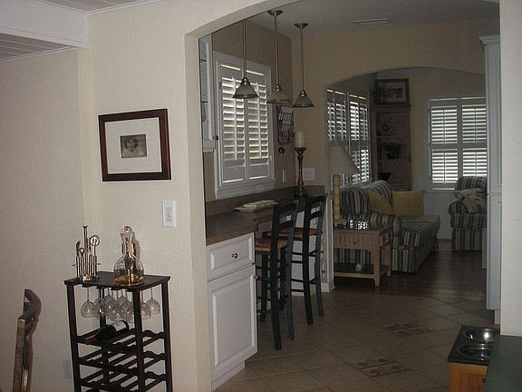 Open Floor Plan!! Must See Inside!