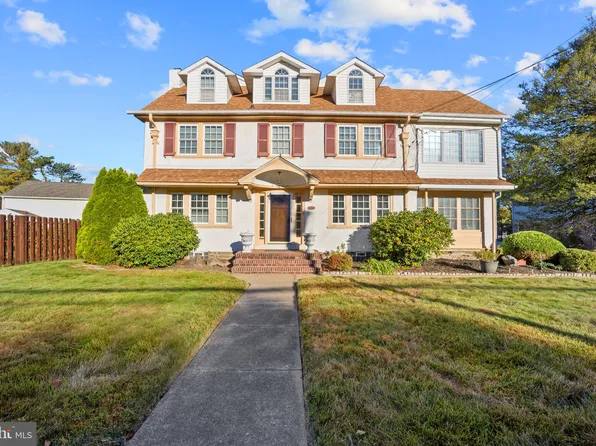 14030 Trevose Rd, Philadelphia, PA 19116