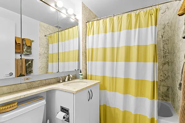 Sold by Level Group | media 20