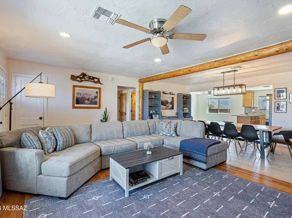 15751 N Twin Lakes Dr, Tucson, AZ 85739