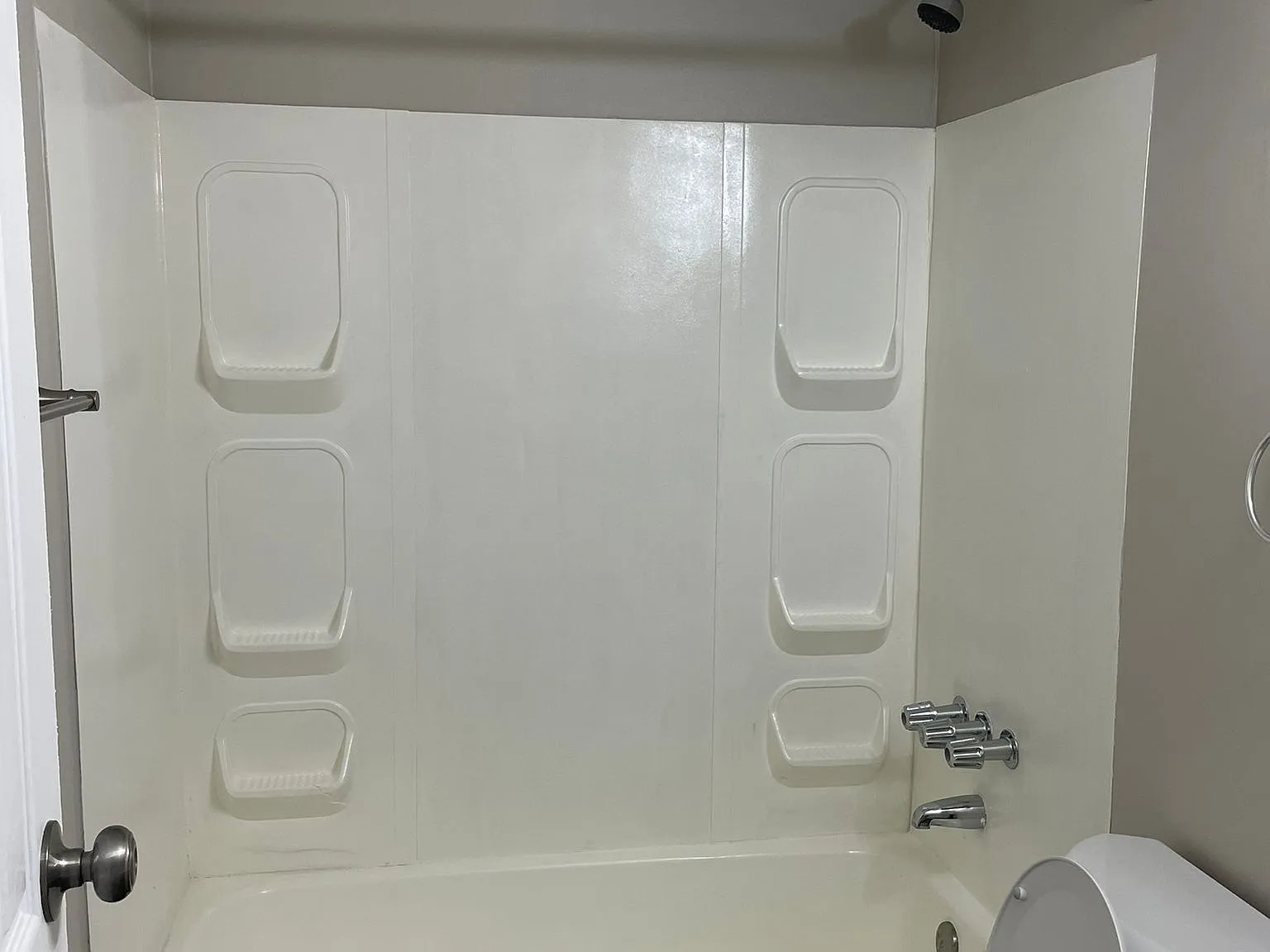 2 bed, 1000 sqft, $875 — Photo 3
