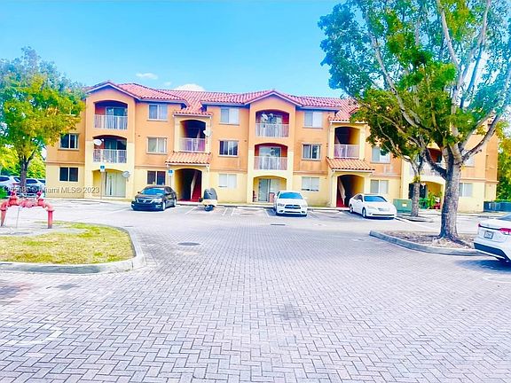 4th image of 17602 NW 25th Ave APT 209