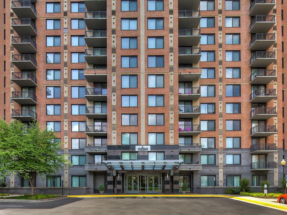 1st image of 2451 Midtown Ave #1621