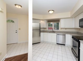 1298 Hartford Tpke APT 2A, North Haven, CT 06473