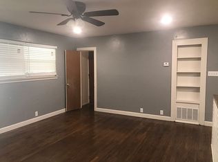 1112 N Morris St, Gainesville, TX 76240