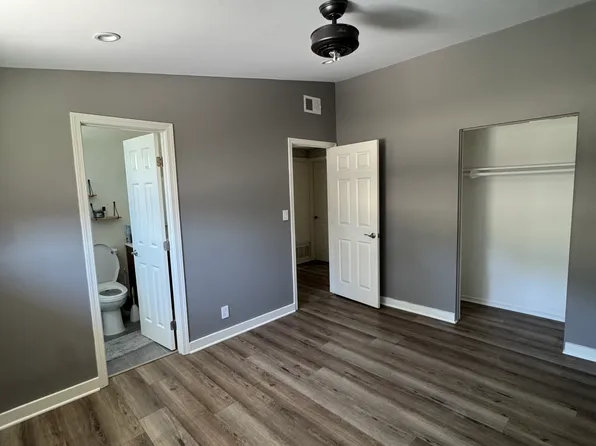 960 Kingsley Cir, Thousand Oaks, CA 91360