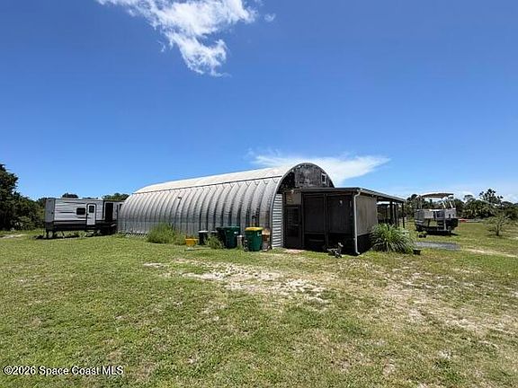 2nd image of 4028 Emmanuel Ln