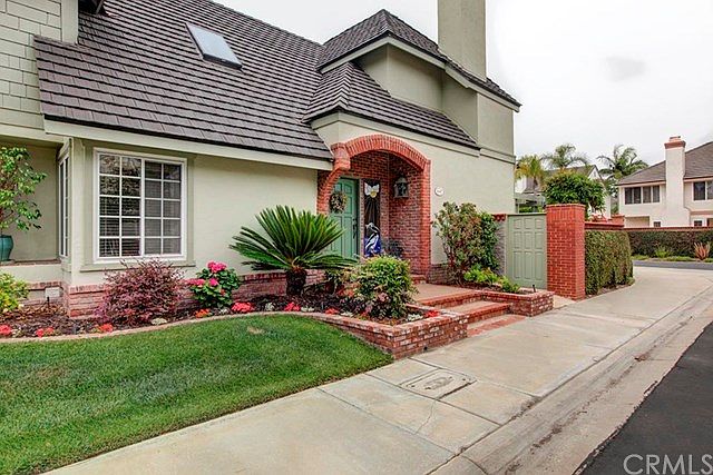1st image of 6150 Laguna Ct