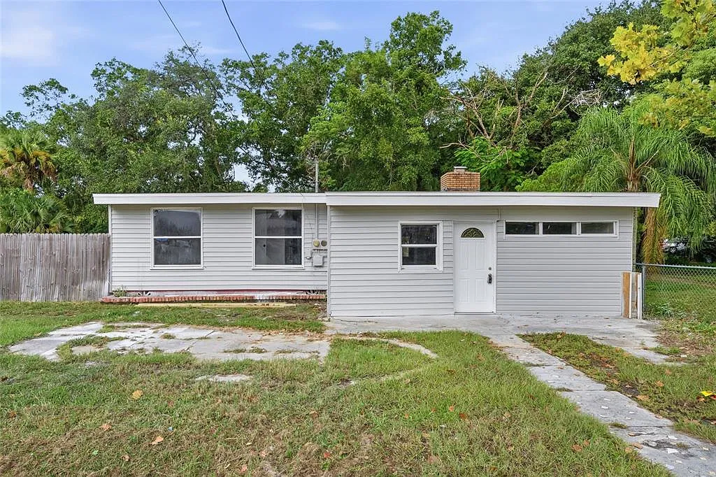 3 bed, 2.0 bath, 1466 sqft, $1,850 — Photo 1