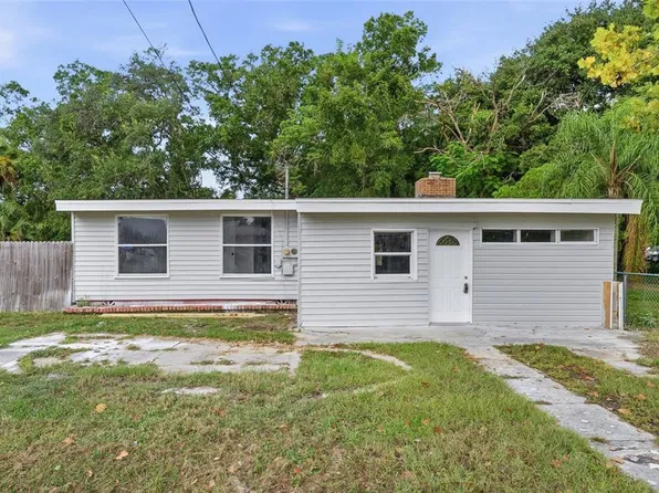 1608 Hope St, Intercession City, FL 33848