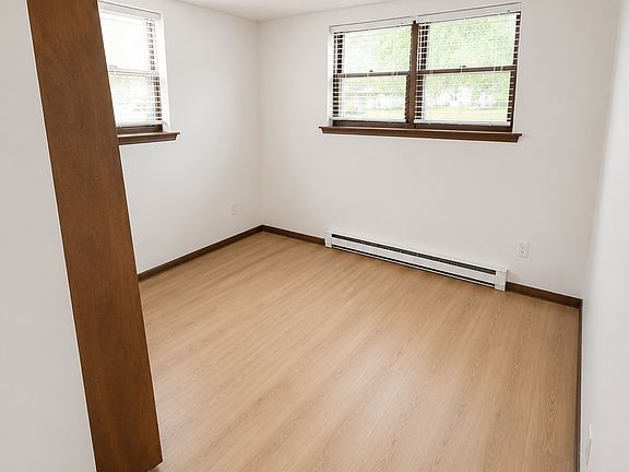 5th image of 4206 Spruce Hills Dr