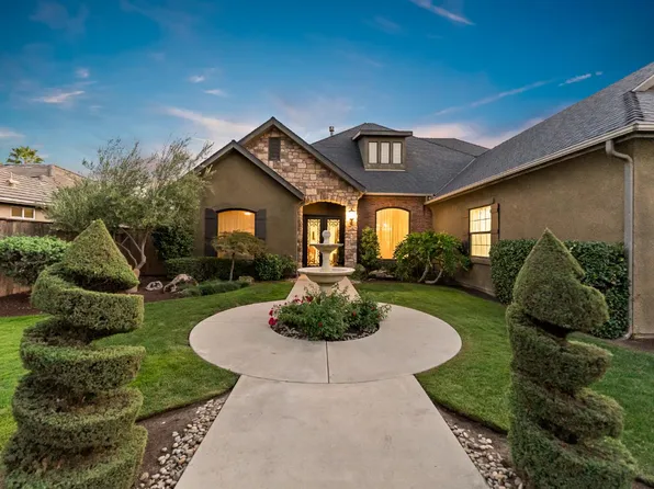 1860 N Langley Ave, Clovis, CA 93619