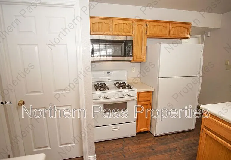 3060 Tierra Humeda Dr — Photo 9