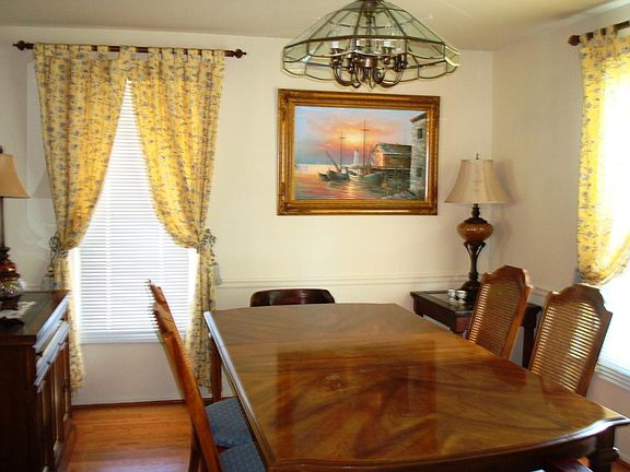 5th image of 3818 Charles Stewart Dr