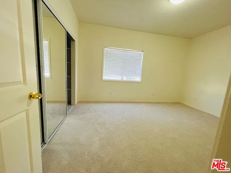 520 Columbia Ave — Photo 15