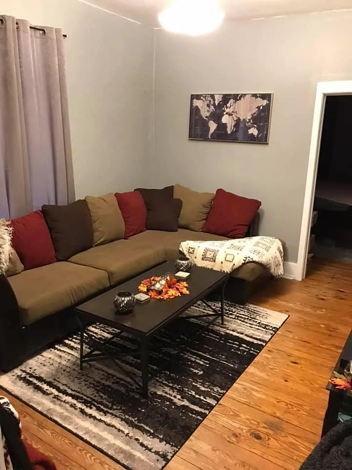 365 E Mountain Ave — Photo 3