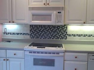 1102 Stonegate Rd, Shrub Oak, NY 10588