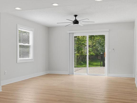 4th image of 6455 E Leenon Ave