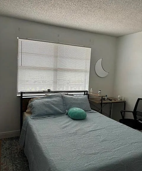 9300 SW 8th St #305 — Photo 13
