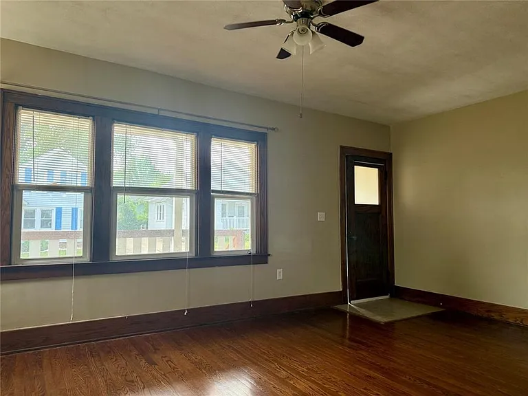 1328-30 Patterson Ave — Photo 7