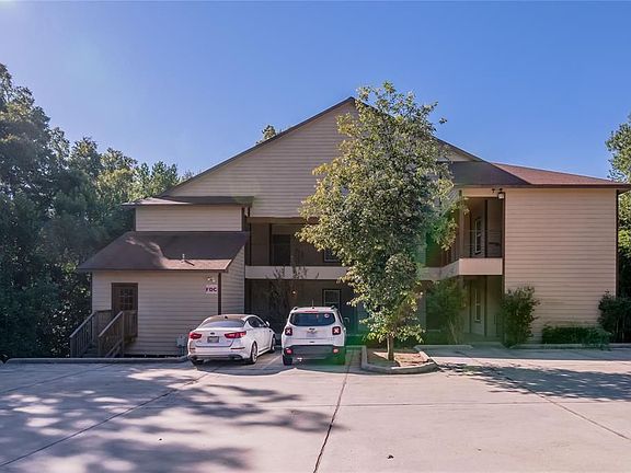 2nd image of 1239 20th St #A
