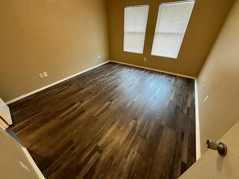 1341 Castle Ridge Rd — Photo 11