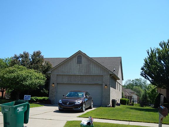 4th image of 53240 Rebecca Dr