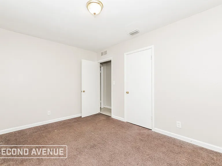 4157 McMillan Cir — Photo 12