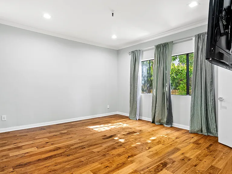 14630 Dickens St #108 — Photo 13
