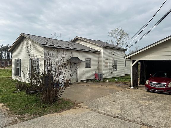 4th image of 4607 N Harper Rd