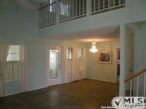 4th image of 2725 Cedar Ln