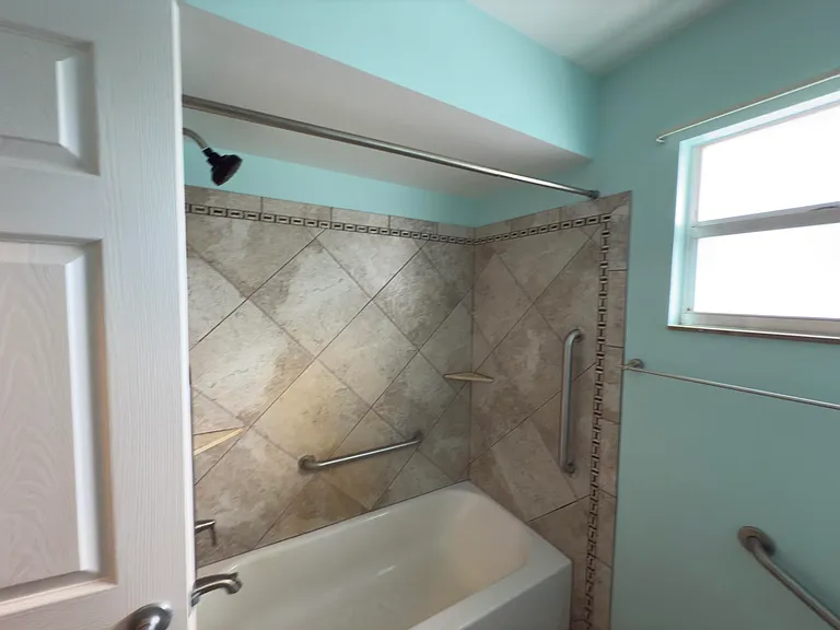 2819 SW Cornell Ave — Photo 16