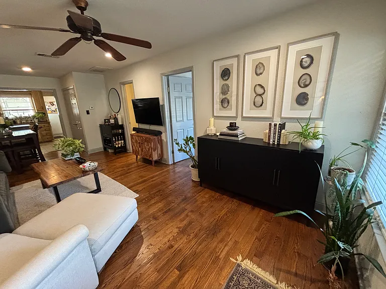 5509 Winton St — Photo 3