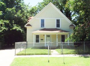 213 W Locust Ave, Enid, OK 73701