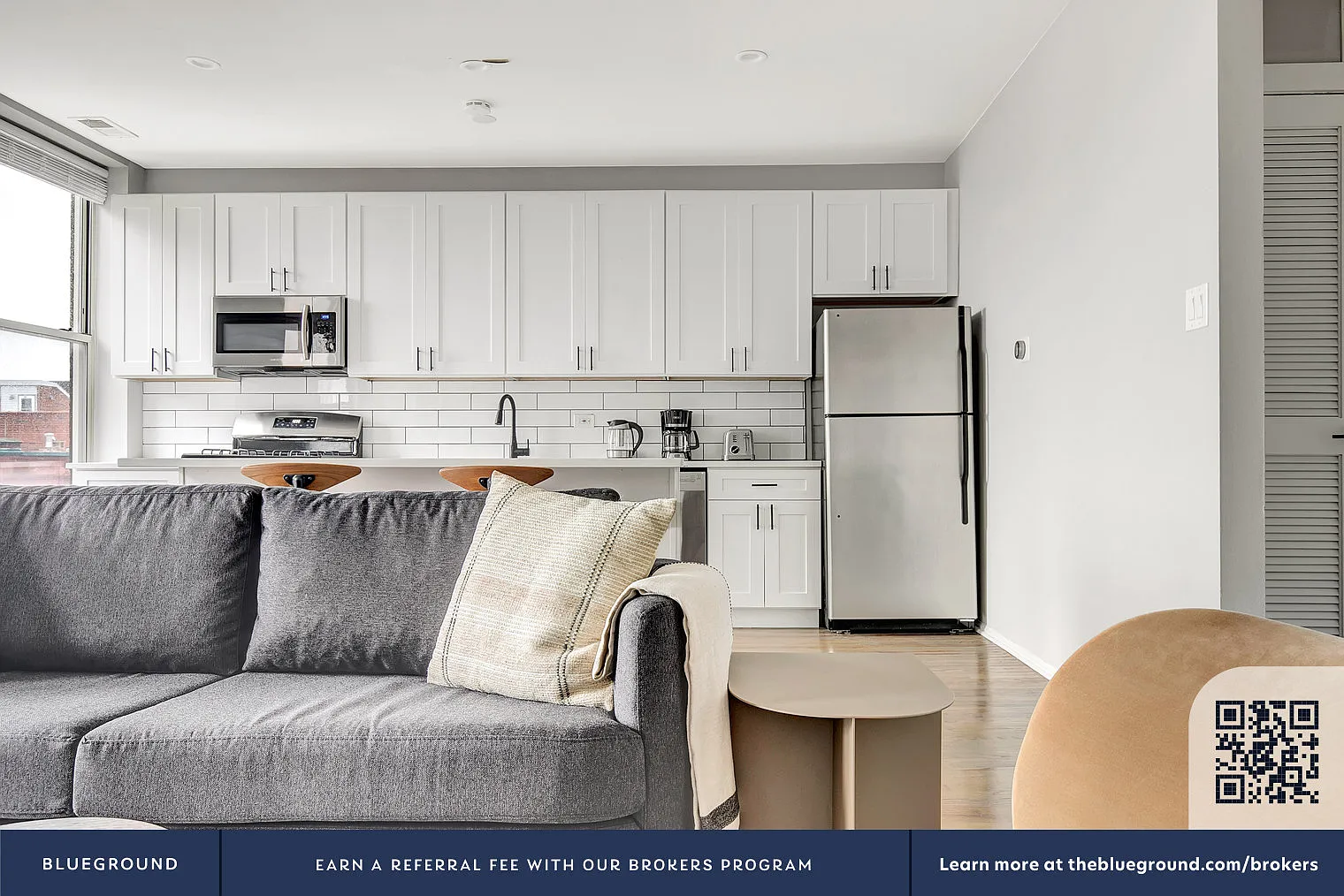 1 bed, 1.0 bath, 700 sqft, $2,950 — Photo 3