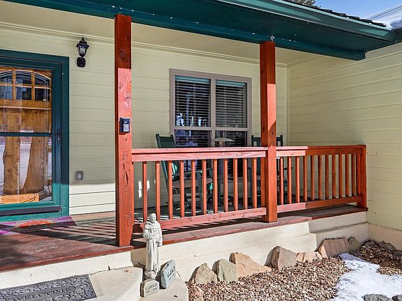 3rd image of 12 Mescalero Cir
