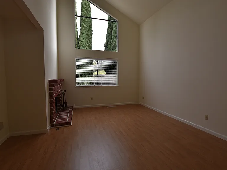 3540 Calvelli Ct — Photo 8
