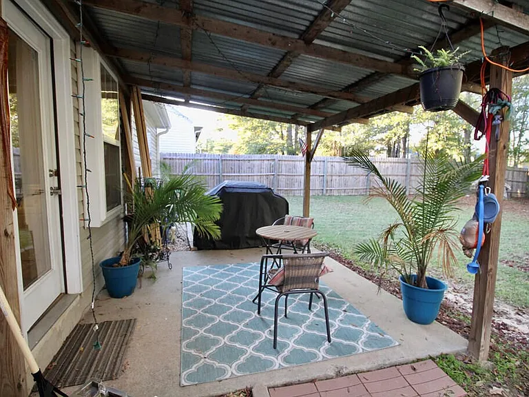 1966 Shoreline Dr — Photo 14