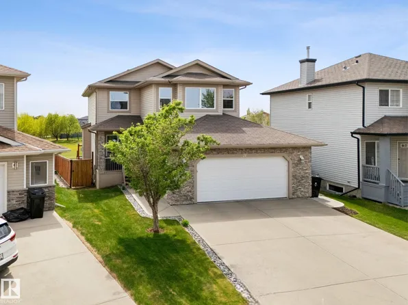 21 Hillcrest Point, Fort Saskatchewan, AB T8L 0A1