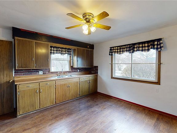 5th image of 1513 Wakefield Ave