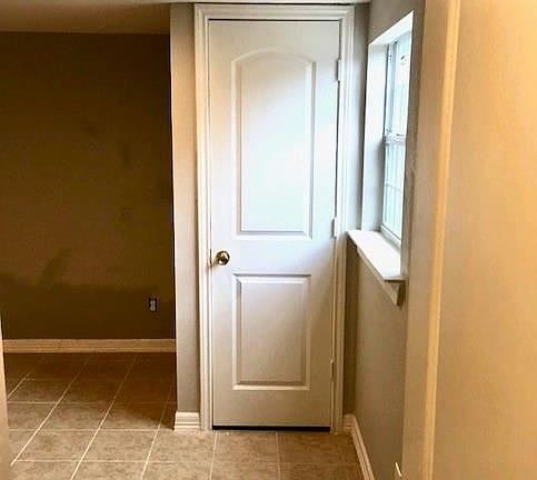 3rd image of 7044 Avenue S