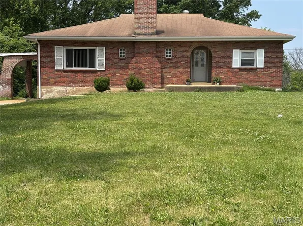 9845 Lewis And Clark Blvd, Saint Louis, MO 63136