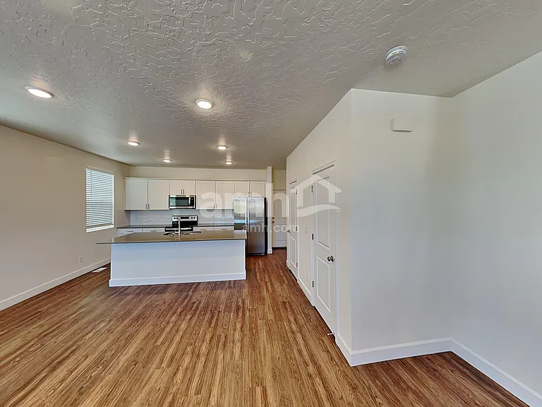6578 Old Forest Dr — Photo 4