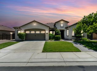 2254 Maple Hollow Ln, Manteca, CA 95336