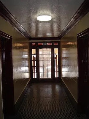 Rented by Metroline Realty | media 28